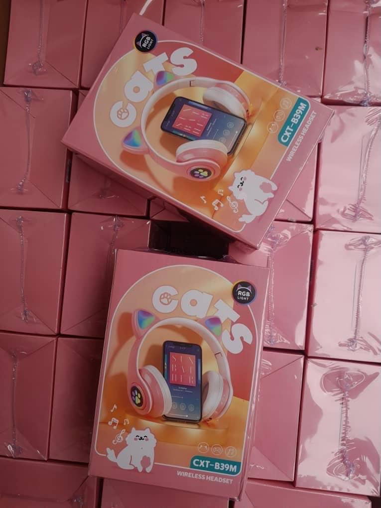 Mobile Phone Accessories – Chargers, Cables, Earphones, Adapters & More | Single & Wholesale gallery image